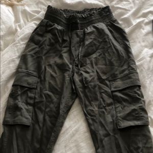 abercrombie & fitch green joggers